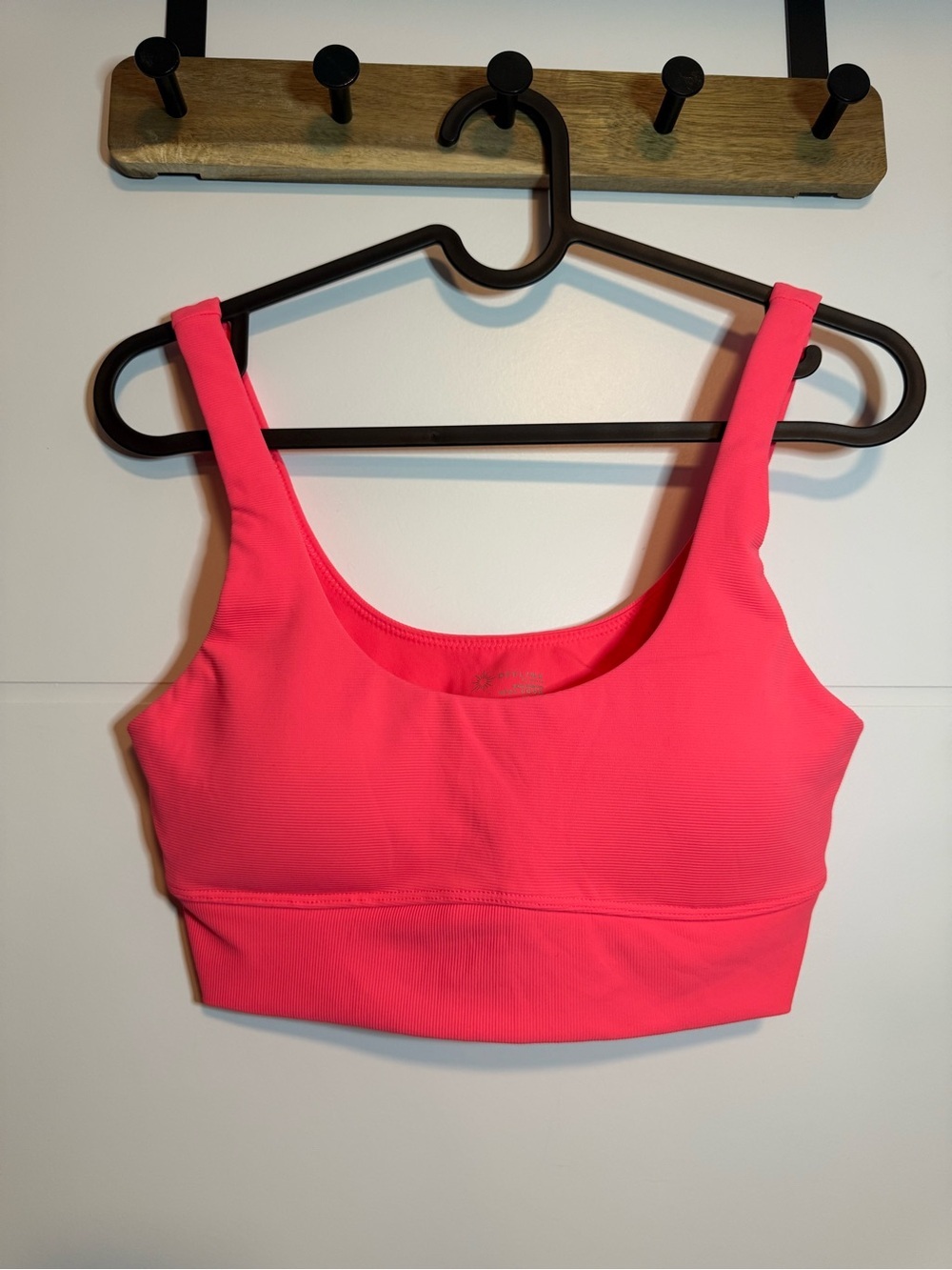 NWOT Aerie Ribbed Bright Pink Sports Bra